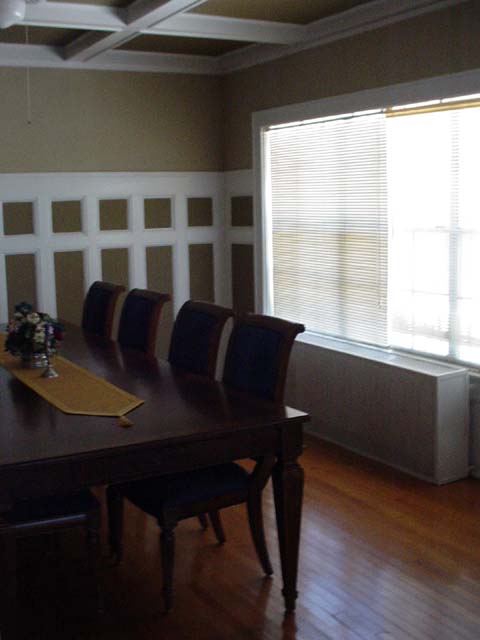 011 Dining Room Dirveway Window